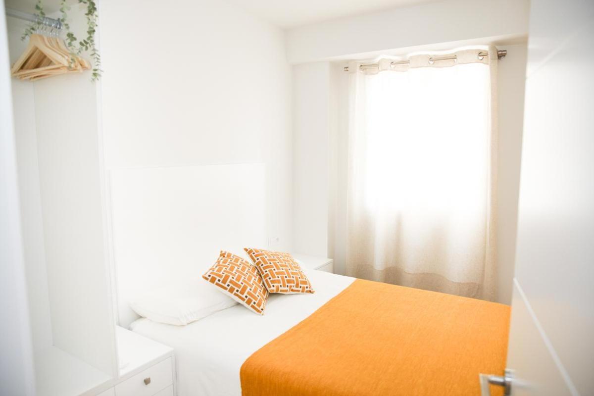 Family Apartment In The Malaga City Center Exteriör bild