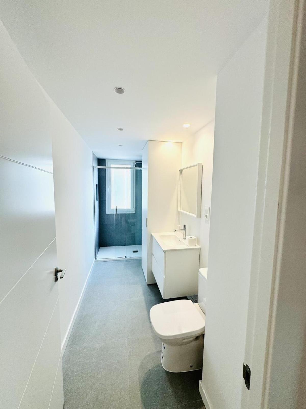 Family Apartment In The Malaga City Center Exteriör bild